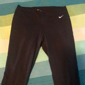 Nike cropped leggings